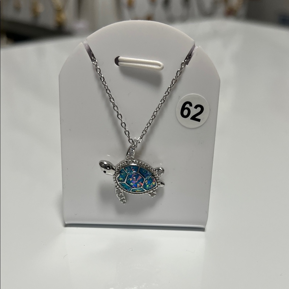 Silver Turtle Pendant Necklace